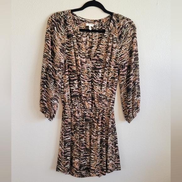 JOIE 100% Silk Dark Abstract Mini Dress Surplice Wrap Long Sleeve sz XS - Picture 2 of 9